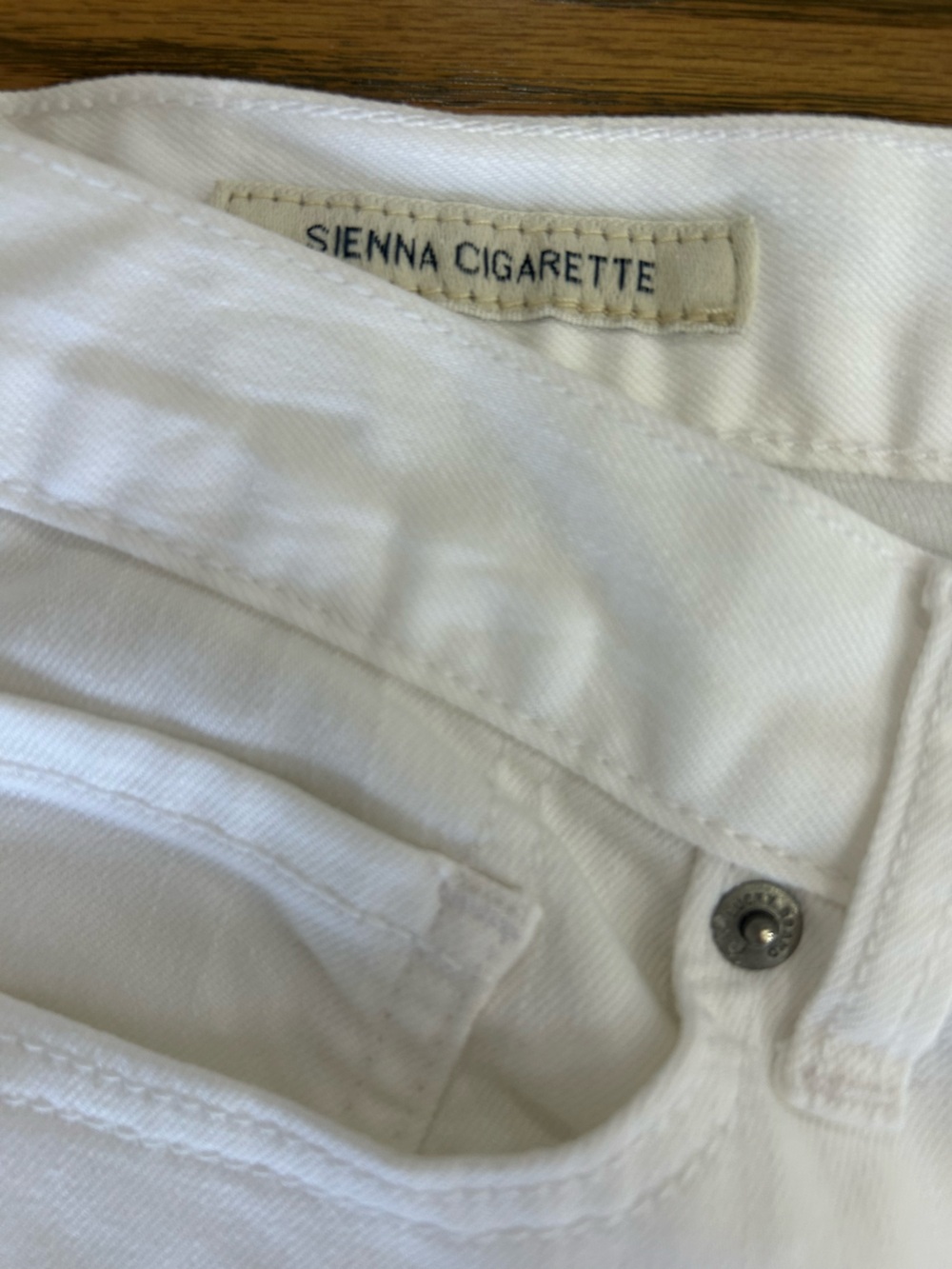 Lucky Brand Sienna Cigarette White Cropped Ankle Jeans, size 6/28, EUC - Picture 5 of 6